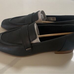 TOMS Women's Black Leather Shoes